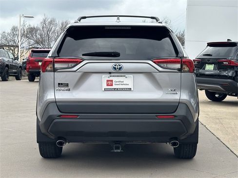 Certified 2021 Toyota RAV4 XLE image 4