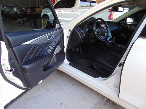 Used 2017 INFINITI Q50 3.0t Premium image 14
