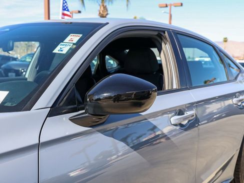 Used 2024 Honda Civic Sport image 12