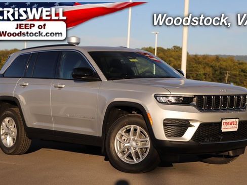 New 2025 Jeep Grand Cherokee 4WD image 1