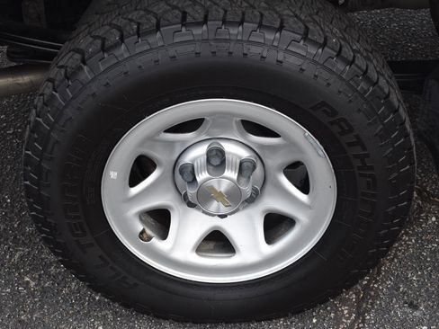 Used 2018 Chevrolet Silverado 1500 W/T w/ WT Convenience Package RWD image 10