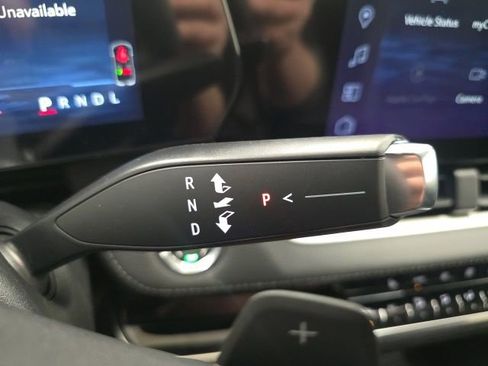 New 2026 Chevrolet Equinox LT w/ Convenience Package II image 15