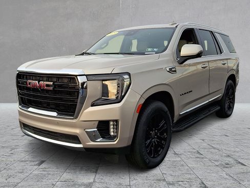 Certified 2023 GMC Yukon SLT w/ SLT Luxury Package image 5