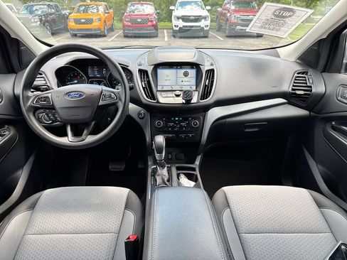 Used 2019 Ford Escape SE FWD image 10