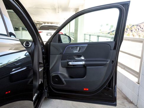 New 2026 Mercedes-Benz GLB 35 AMG 4MATIC image 24