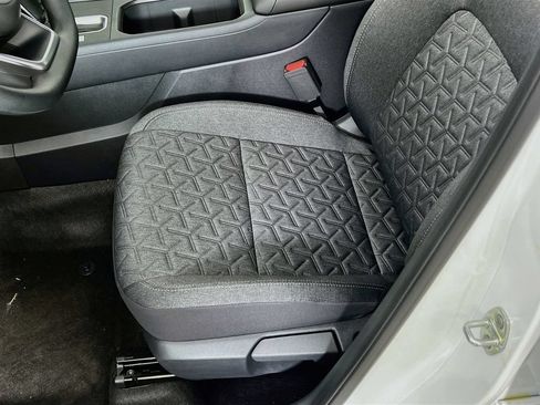 New 2026 Nissan Kicks SV w/ Cold Weather Package AWD/4WD image 15