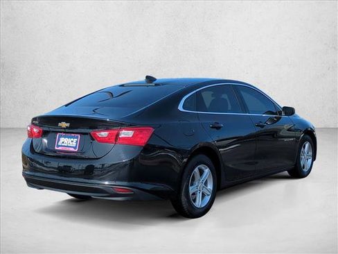 Used 2023 Chevrolet Malibu LS image 5