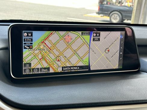 Used 2019 Lexus RX 450h AWD w/ Navigation Package image 22