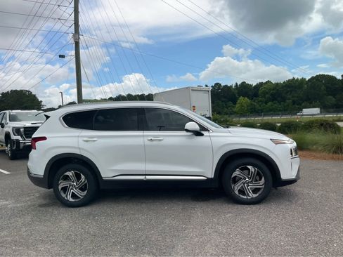 Used 2021 Hyundai Santa Fe SEL FWD image 4
