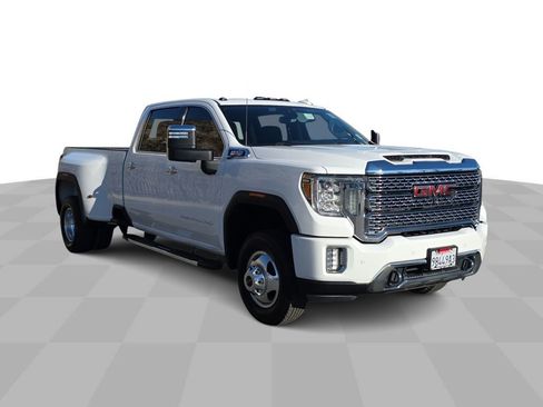 Used 2020 GMC Sierra 3500 Denali w/ Denali Ultimate Package image 2