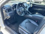 Used 2022 Toyota Camry SE image 5