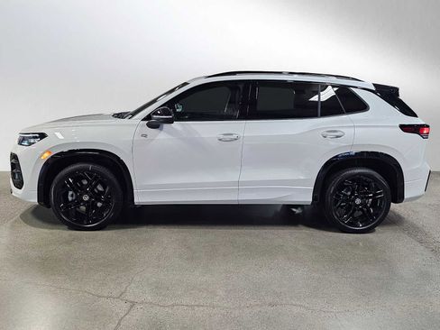 New 2026 Volkswagen Tiguan SE R-Line AWD/4WD image 6