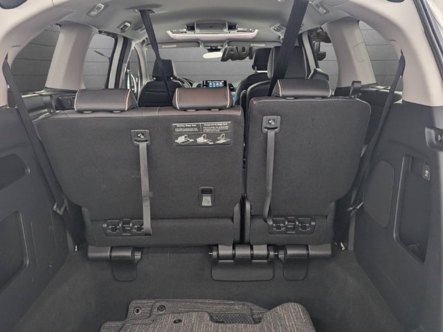Certified 2024 Honda Odyssey Elite image 34