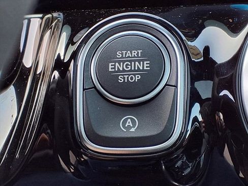 New 2026 Mercedes-Benz GLA 250 GLA 250 image 25