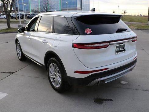 Used 2023 Lincoln Corsair FWD image 4