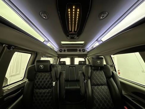 Used 2021 GMC Savana 2500 w/ Enhanced Convenience Package RWD image 2