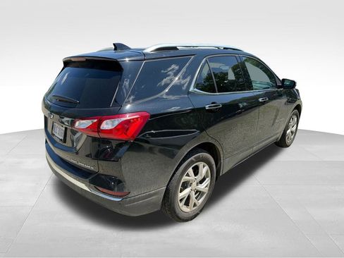 Used 2020 Chevrolet Equinox Premier AWD/4WD image 6