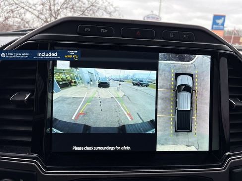 Used 2022 Ford F350 Platinum image 13