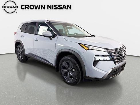 New 2026 Nissan Rogue SV FWD image 3