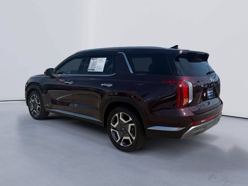 Used 2024 Hyundai Palisade Limited FWD image 5