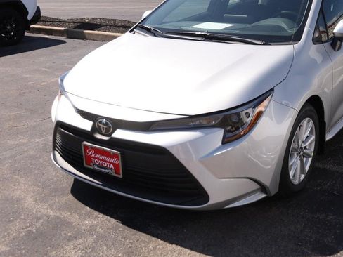New 2026 Toyota Corolla LE w/ LE Premium Package FWD image 2