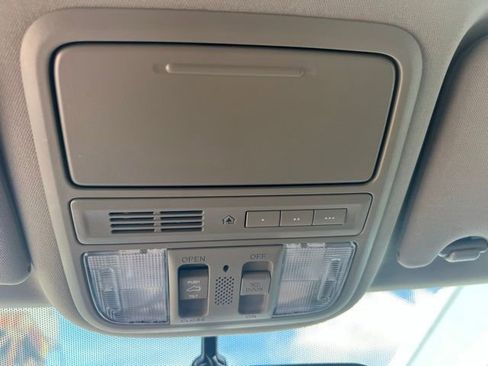 Used 2018 Honda Pilot EX-L image 19