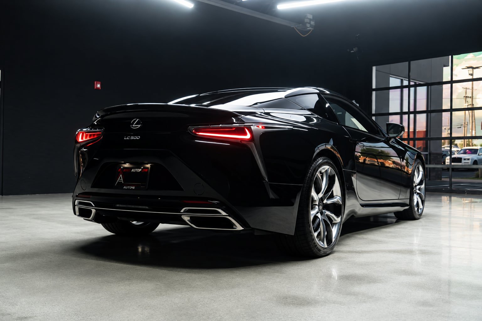 Used 2019 Lexus LC 500 Coupe w/ Touring Package RWD image 10