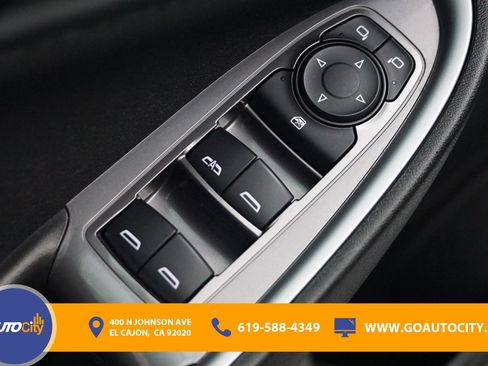 Used 2023 Chevrolet Malibu LT FWD image 18