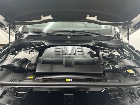 Used 2018 Land Rover Range Rover Sport Supercharged AWD/4WD image 12