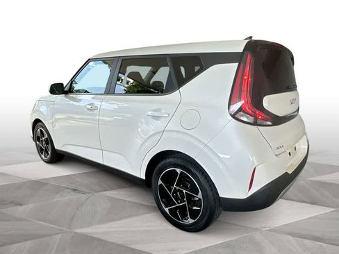 Used 2023 Kia Soul EX FWD image 6