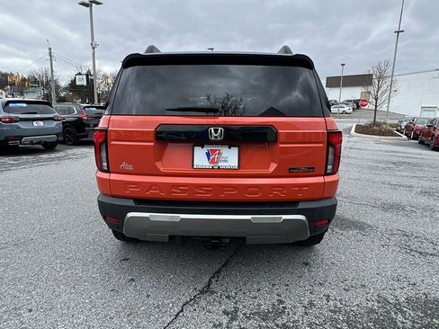Certified 2026 Honda Passport TrailSport Elite image 5