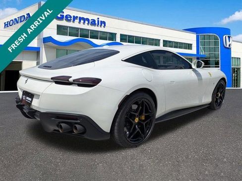 Used 2022 Ferrari Roma image 5