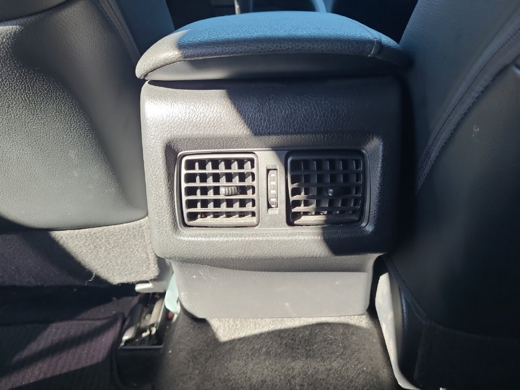 Used 2019 Toyota Camry XSE FWD image 22