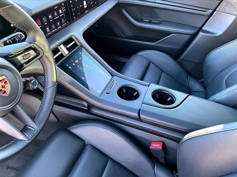 Used 2024 Porsche Taycan GTS image 17