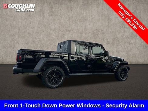 Used 2021 Jeep Gladiator Willys image 9