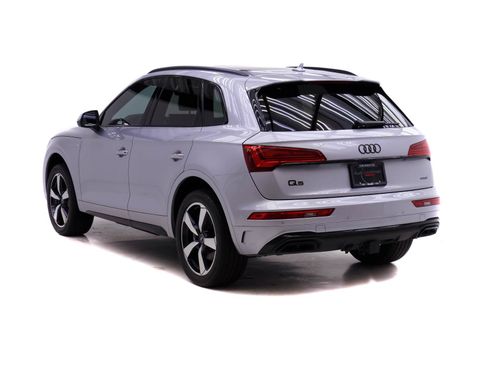 Certified 2023 Audi Q5 2.0T Premium Plus w/ Premium Plus Package AWD/4WD image 5