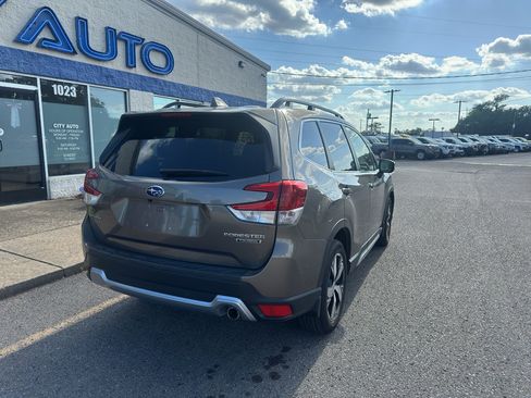Used 2021 Subaru Forester Touring w/ Popular Package #2 AWD/4WD image 4