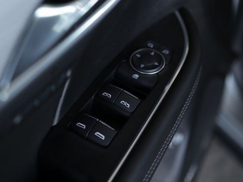 Used 2025 Buick Envision Avenir image 27