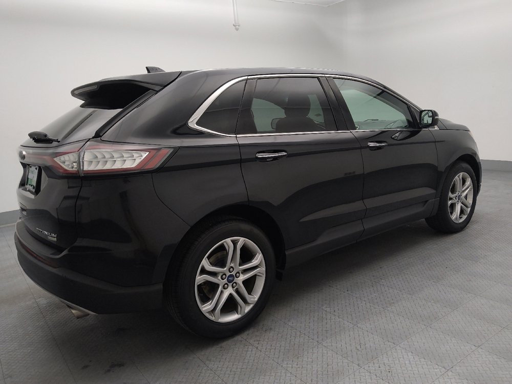 Used 2018 Ford Edge Titanium FWD image 10