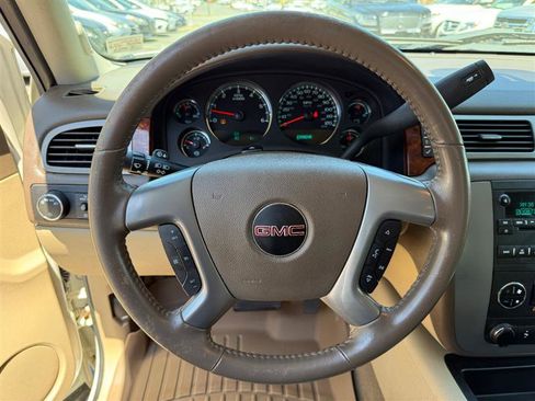 Used 2013 GMC Sierra 1500 SLT w/ SLT White Diamond Edition AWD/4WD image 33