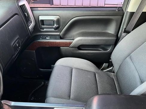 Used 2017 GMC Sierra 1500 SLE w/ Elevation Edition AWD/4WD image 13