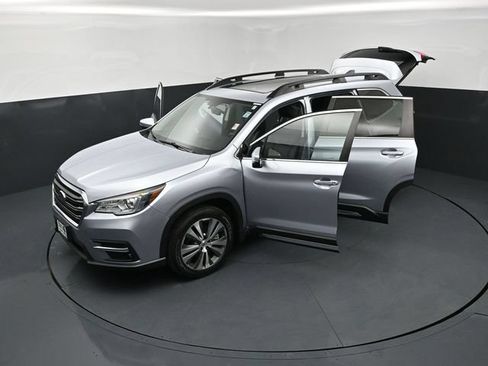 Used 2022 Subaru Ascent Limited w/ Technology Package AWD/4WD image 26