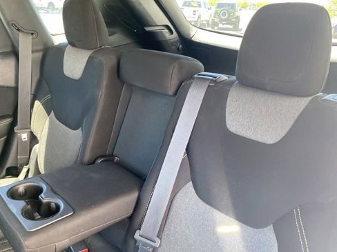 Used 2014 Jeep Cherokee Latitude image 23