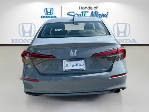 Used 2024 Honda Civic Sport image 5