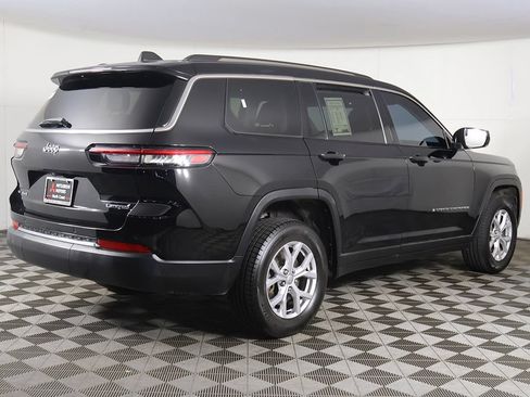 Used 2021 Jeep Grand Cherokee L Limited AWD/4WD image 11