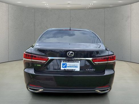 Used 2019 Lexus LS 500 w/ Accessory Package (Z2) RWD image 4