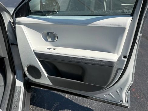 Used 2023 Hyundai Ioniq 5 Limited AWD/4WD image 22