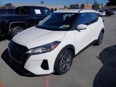 Used 2021 Nissan Kicks SV