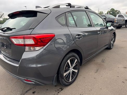 Used 2019 Subaru Impreza 2.0i Premium AWD/4WD image 11