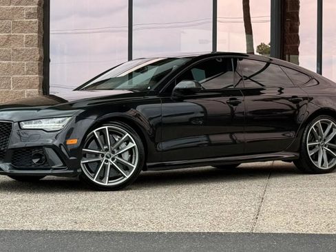 Used 2017 Audi RS 7 Performance w/ Driver Assistance Package AWD/4WD image 3